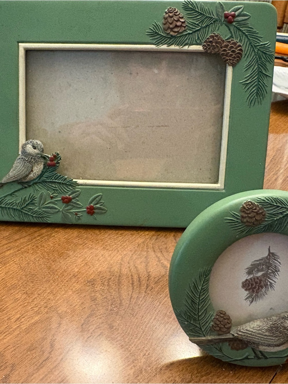 Vintage Burnes Of Boston Green Pine & Bird Decorative Picture Frame Set